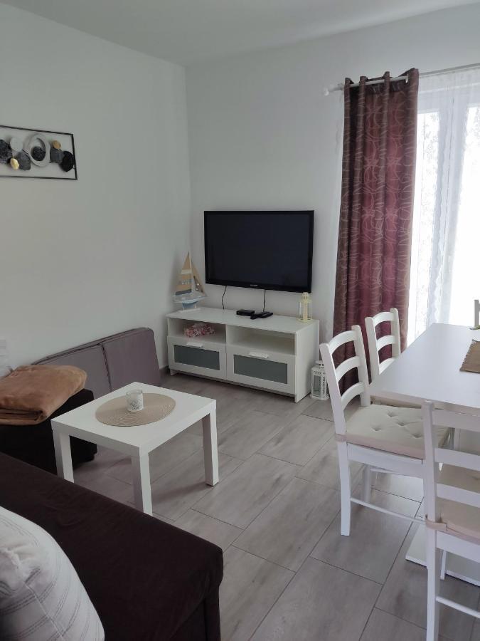 Apartmani Ima Rovanjska Esterno foto