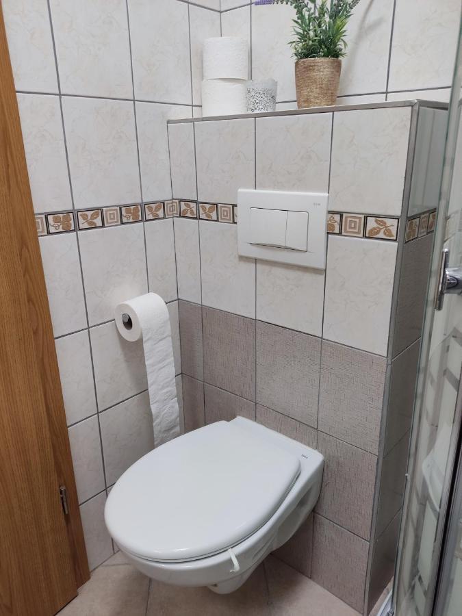 Apartmani Ima Rovanjska Esterno foto